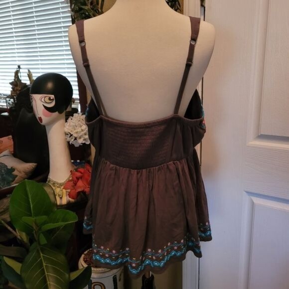 Women's Torrid Top Baby Doll Size 00 10 12 Large Gray Embroidered Floral Boho - Picture 5 of 8